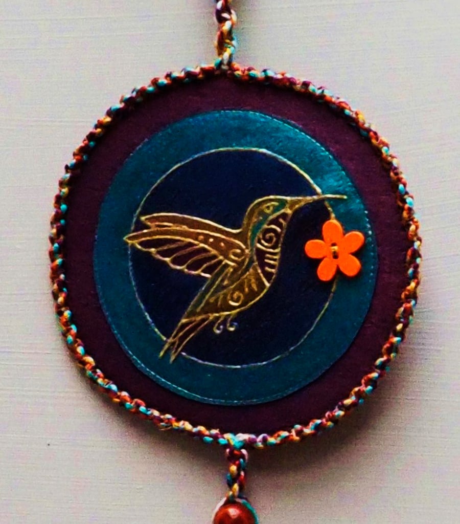 HBVM303 - Hummingbird Flower Mandala- plum, turquoise - 12.5cm round
