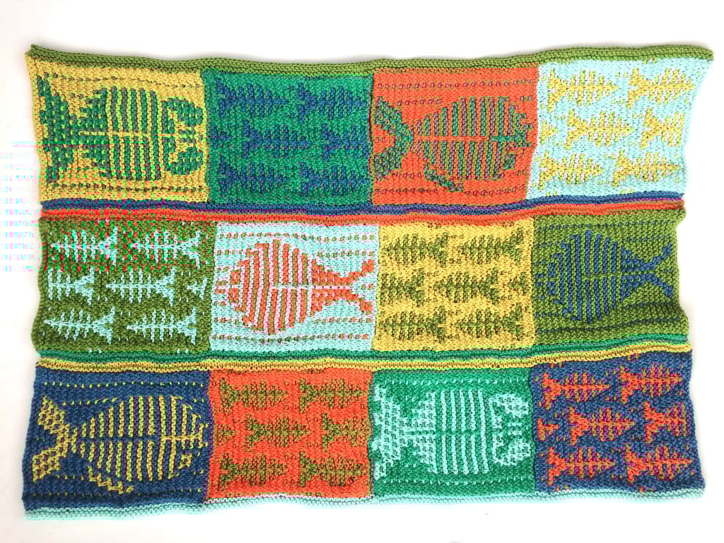 Fishes Baby Blanket or Bath mat knitting pattern