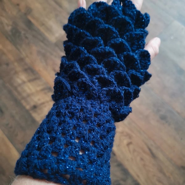 Handcrafted with Heart – Dragon Scale Fingerless Gloves