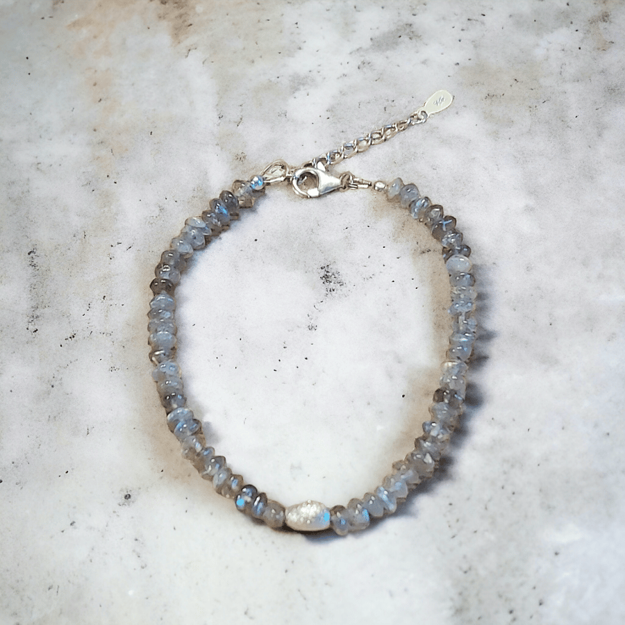 Labradorite and Sterling silver adjustable bracelet