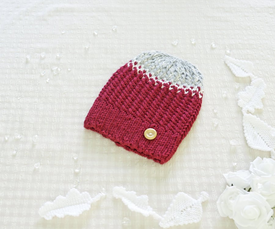 Hand Knit Beanie in red, grey and ivory. Acrylic yarn. Adult sized