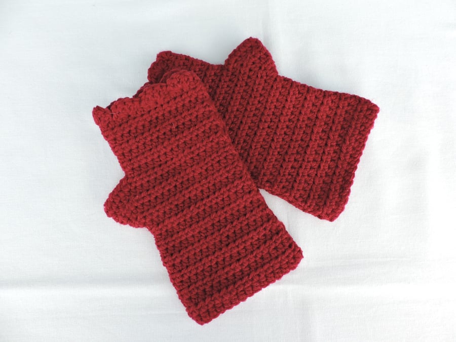 Seconds Sunday Crochet  Fingerless Mitts Russet