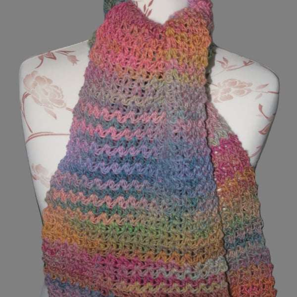 Pretty Crochet Scarf 