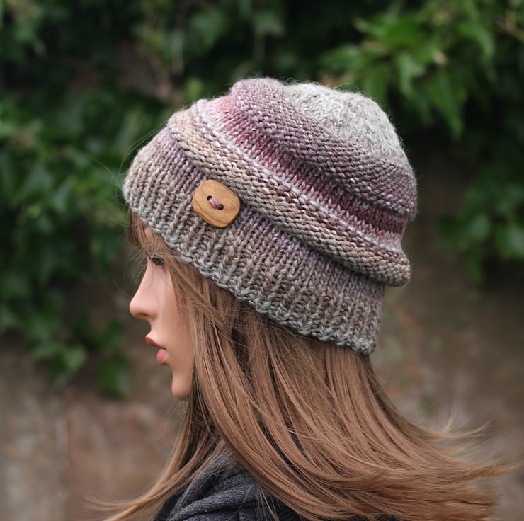 HAT knitted chunky oatmeal beige mauve cream, Folksy