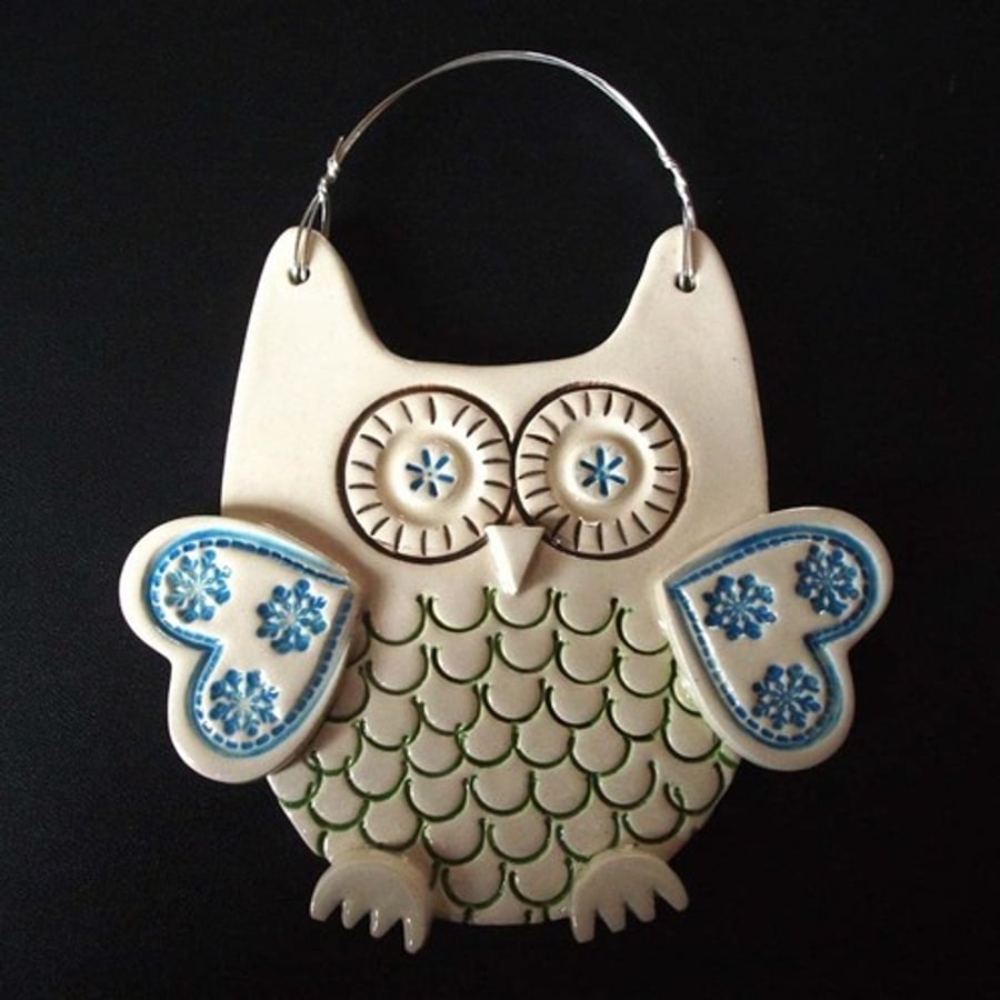 Cream Owl ceramic hanging decoration 