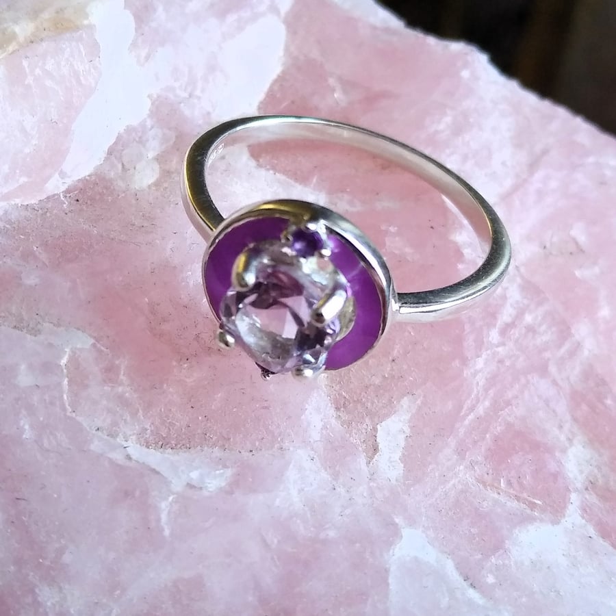 925 Sterling Silver Multi Amethyst & Purple Enamel Halo Ring Size P