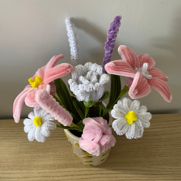 Pipe Cleaner Bouquet