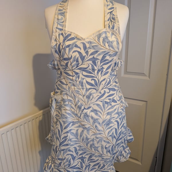 1940's retro style sweetheart apron 