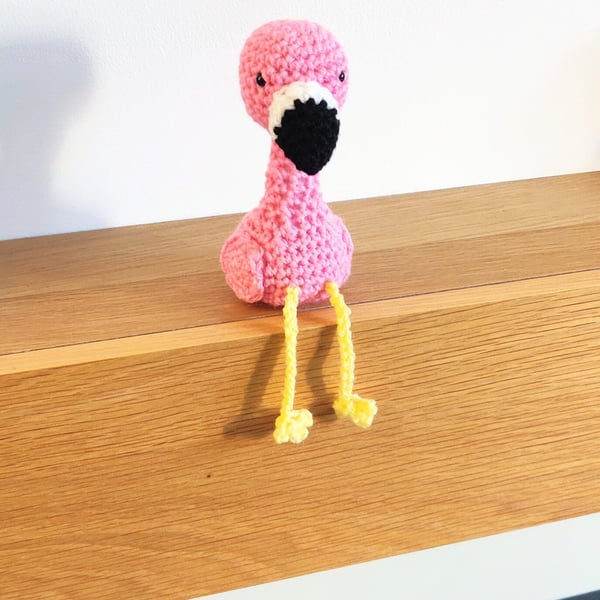 Flamingo Shelf Sitter, Pink Flamingo Home Decoration, Bird Ornament