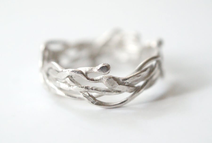 Hedgerows silver branches ring