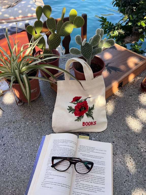 Beautiful Hand-made Book Bags (Flowers)