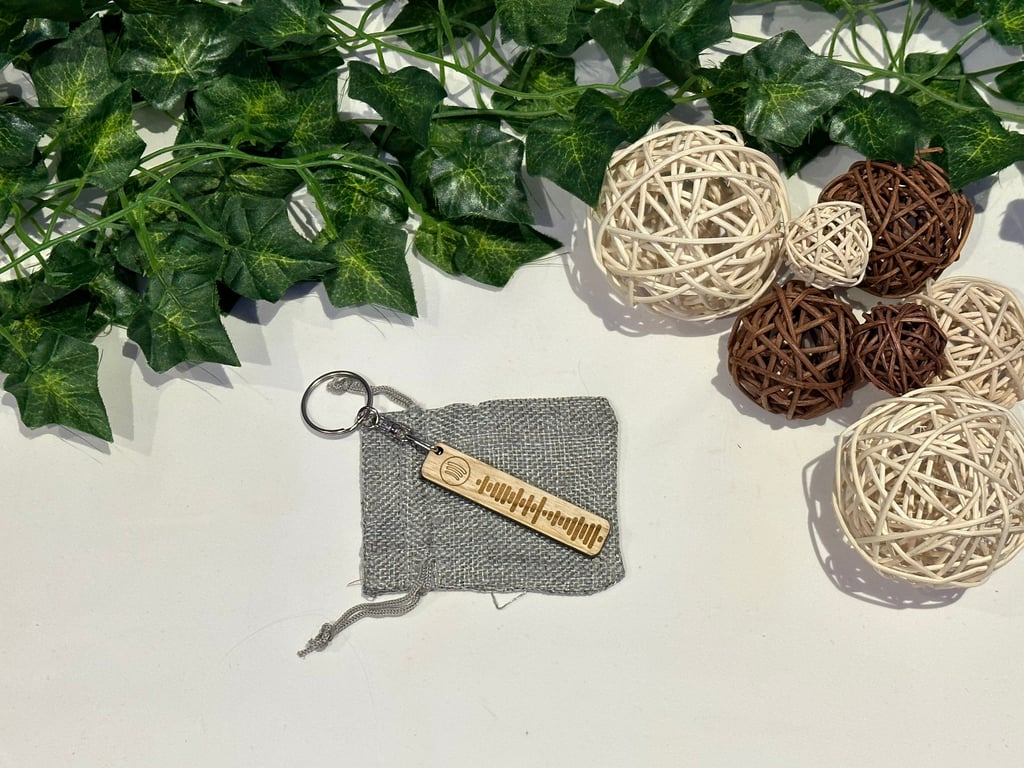 Personalised Spotify Keyring, Spotify Code Wood Keychain with Gift Bag