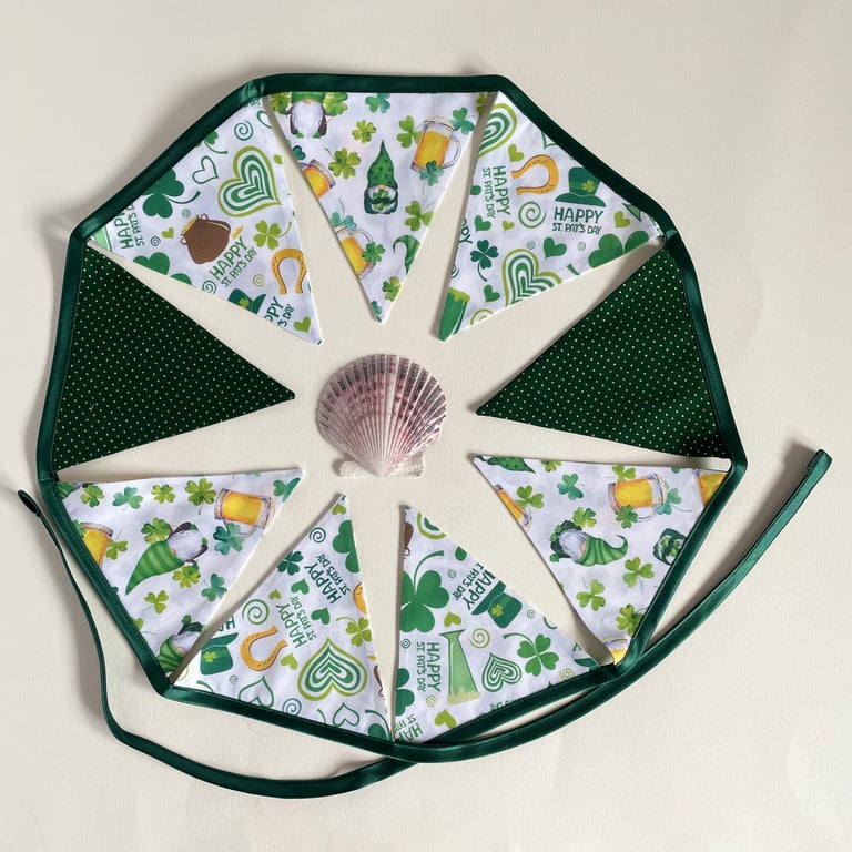 Happy St Patrick Day bunting - small & reversible