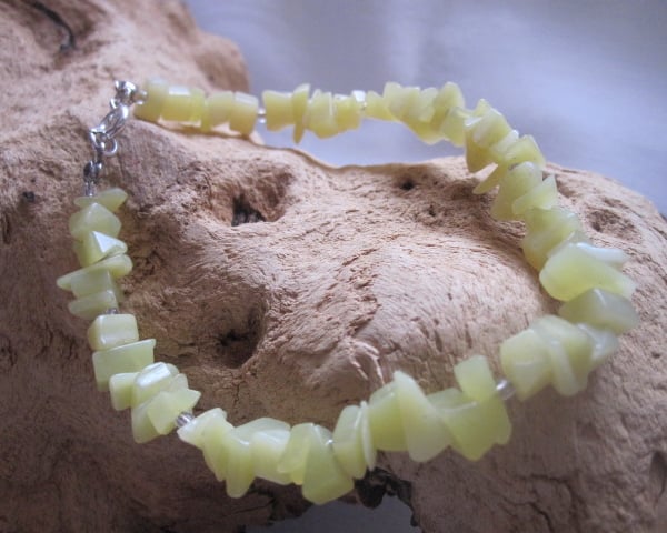 Olive Jade Chip Gemstone Bracelet