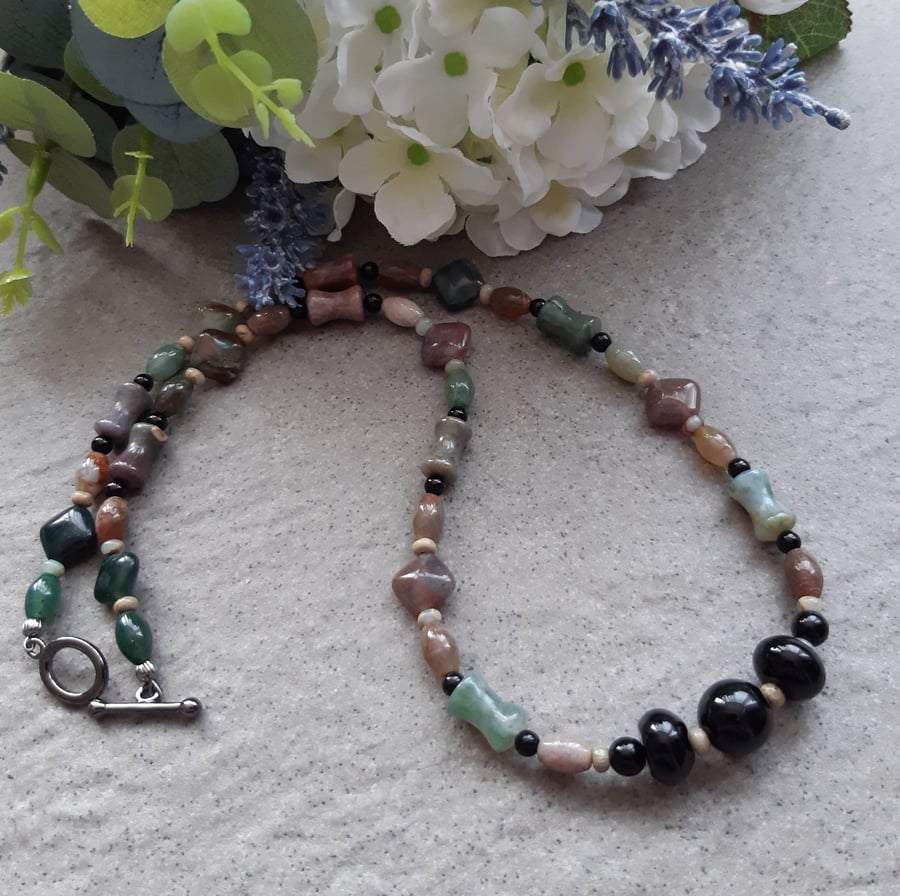 Agate and Jasper Semi Precious Gemstone Beaded Necklace 