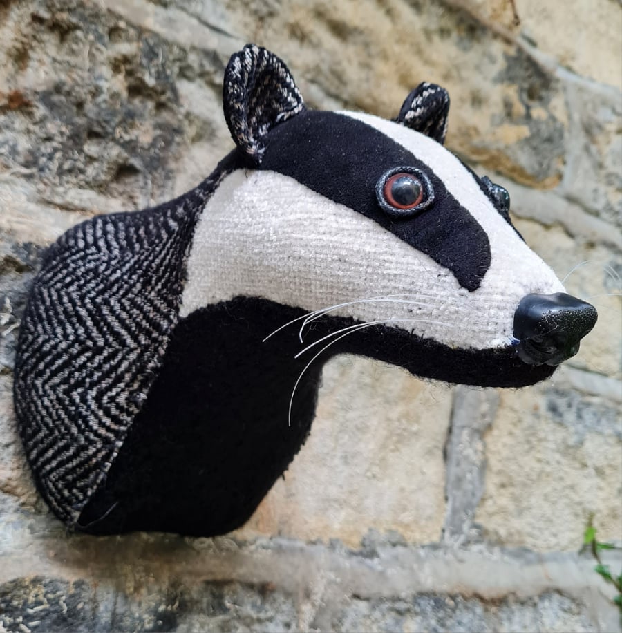 Faux badger wall mount in black, white and checked tweed- Bakthazar