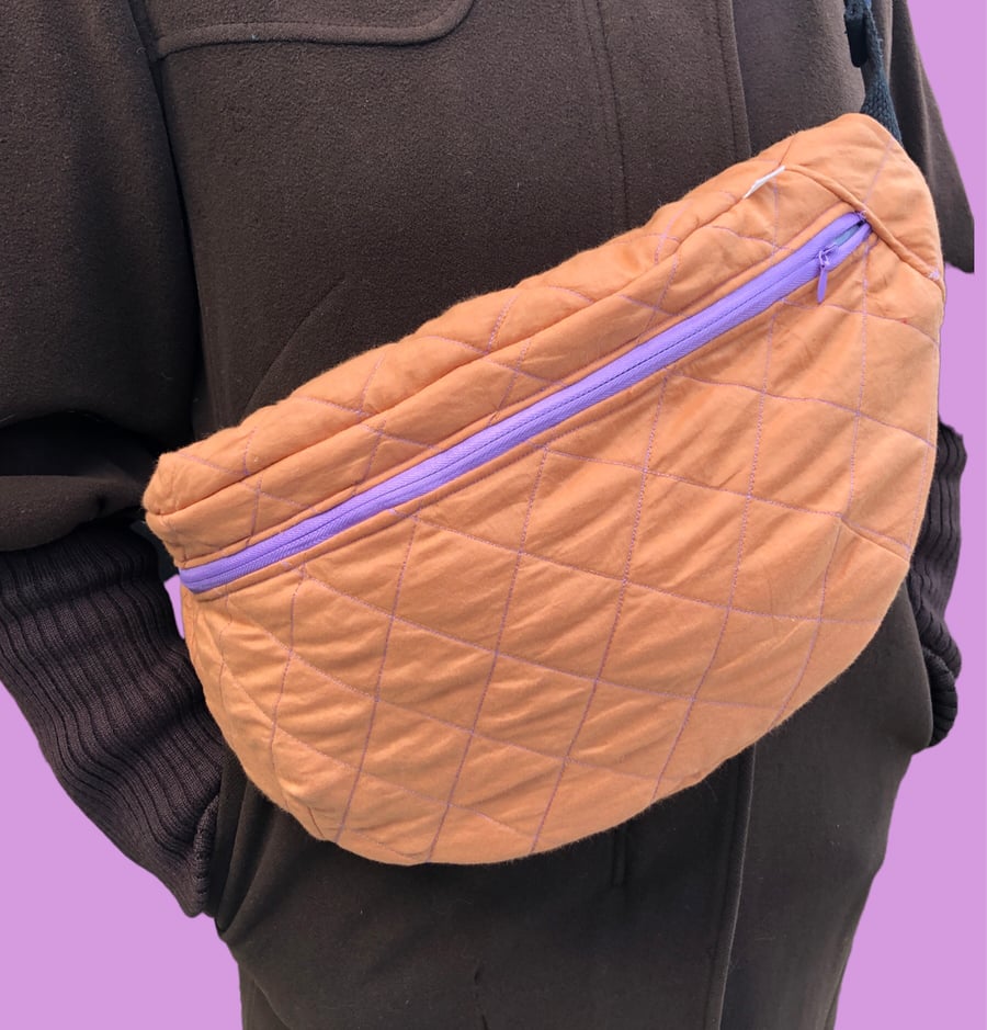 XL CROSSBODY BAG, oversized bumbag, quilted, handmade, upcycling, trendy