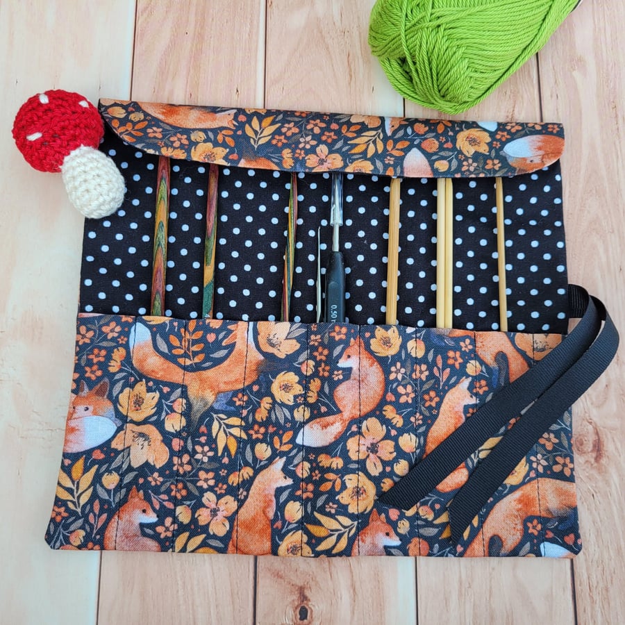 Image of Crochet Hook Roll or Case - Cute woodland foxes