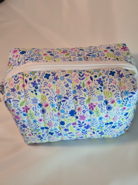 Padded floral cosmetics bag with zip - 'cornflour' fabric design