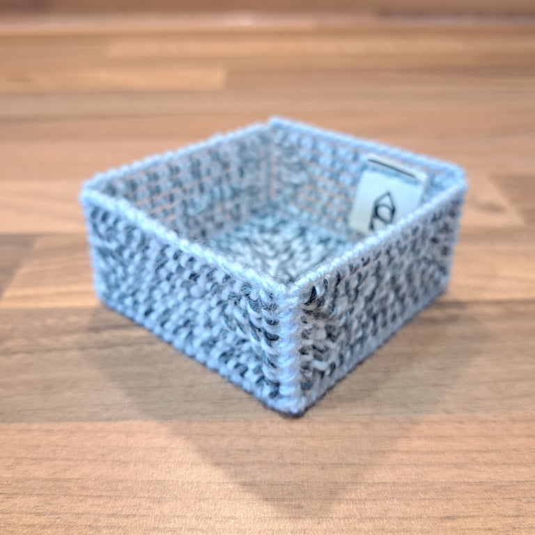 Small tray for small items - black, grey, white pattern