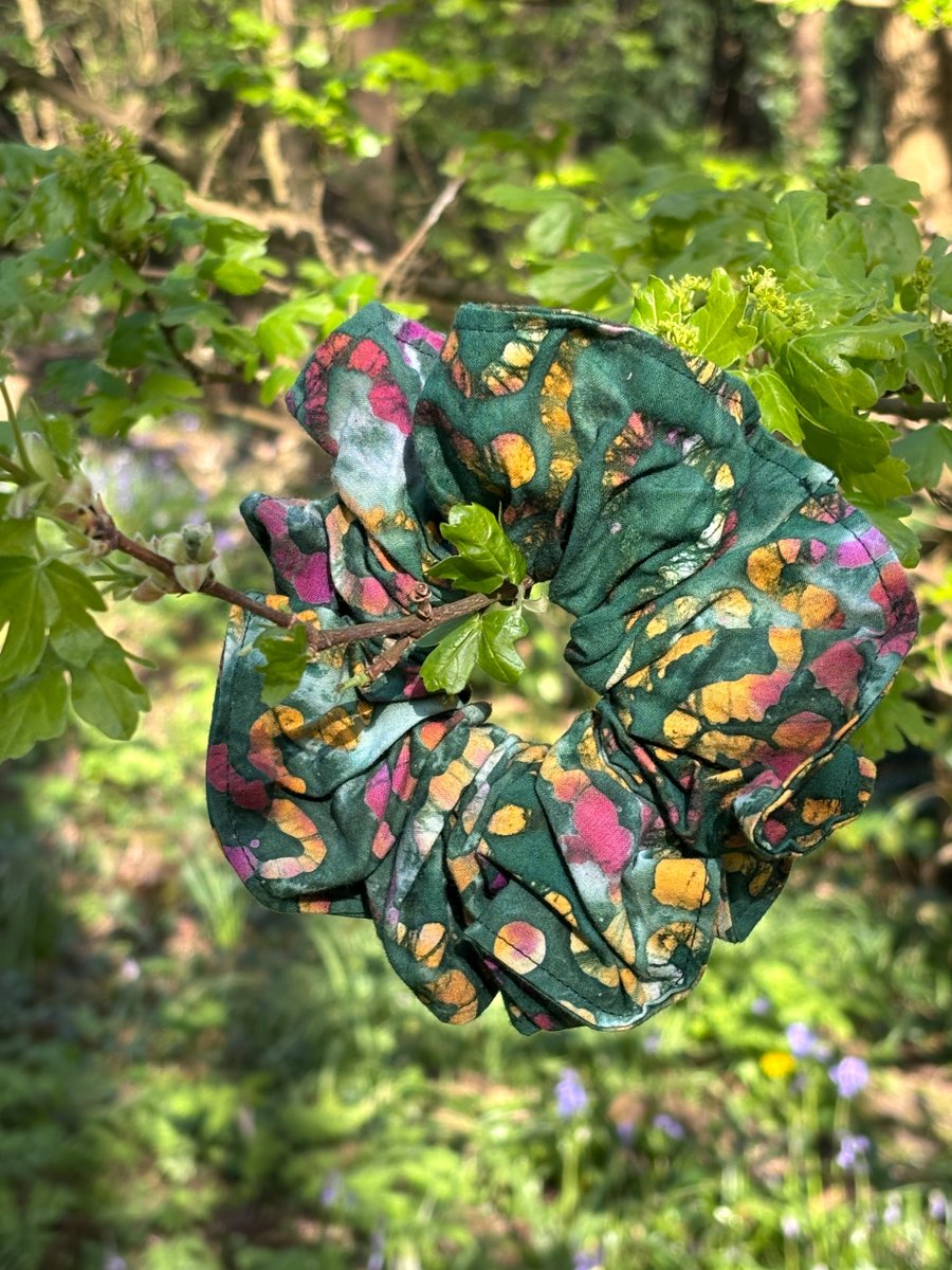 Multicoloured batik print scrunchies 