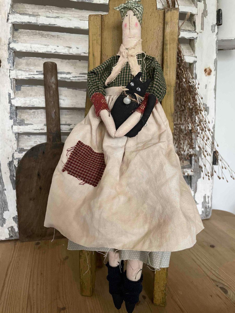 Primitive raggedy Mary and her Cat