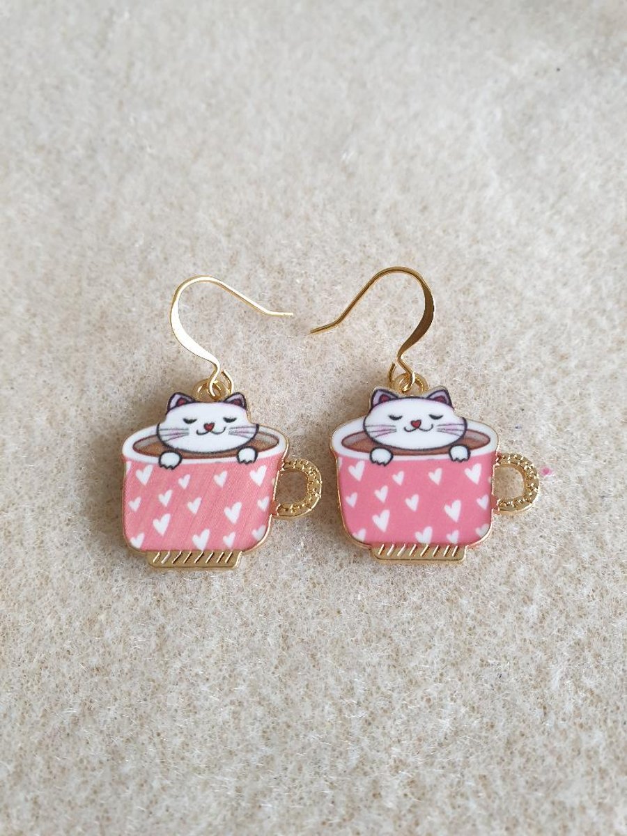 cute kitsch 18k gold plated earrings with cute kitsch cat in tea cup charms