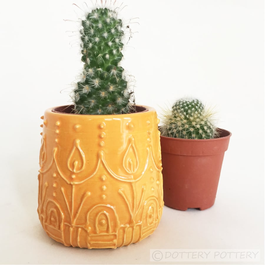 Retro design ceramic pot small orange ceramic pot plant pot