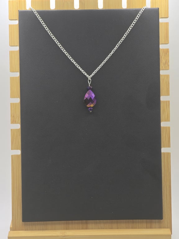 Crystal necklace - Purple