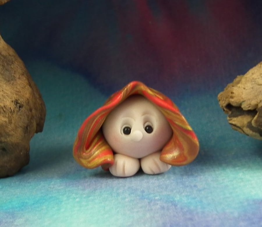 Tiny Squat Gnome 'Renn' 1" OOAK Sculpt Ann Galvin