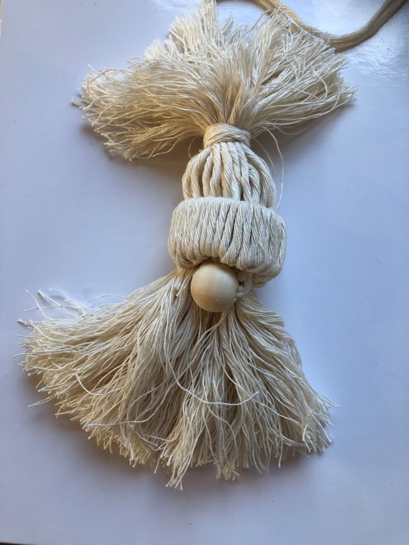 Nasha the Festive Hanging Gnome 