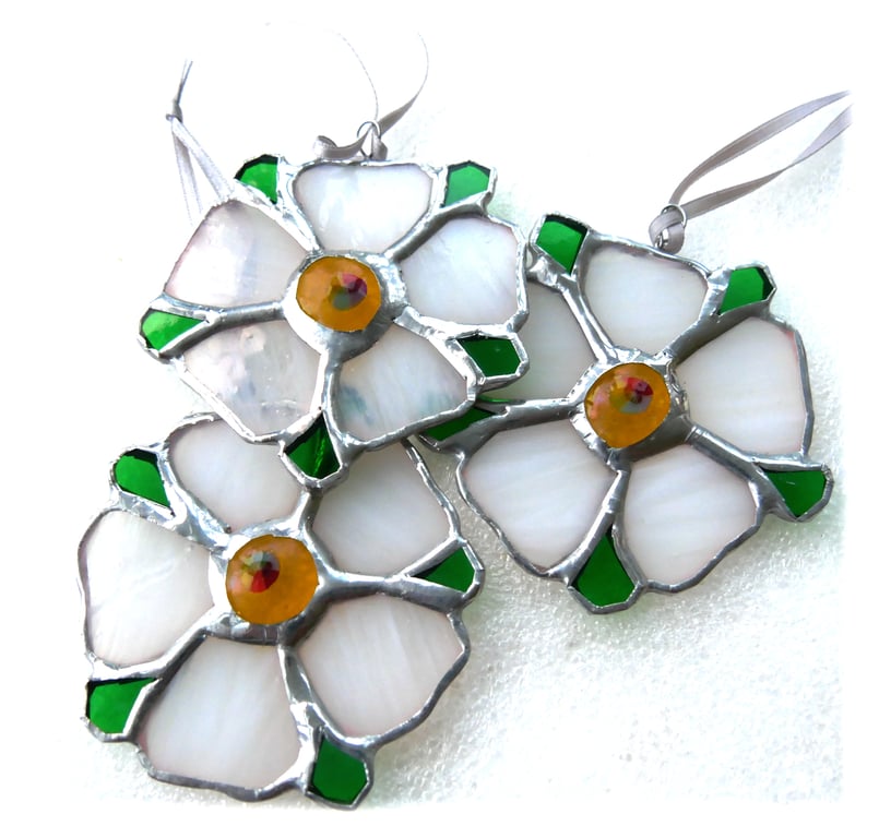 Yorkshire Rose Muni Suncatcher Decoration Stained Glass Handmade