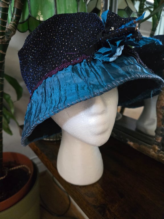 Very pretty, unusual, one of a kind hat