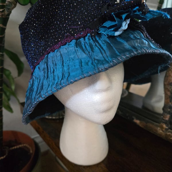 Very pretty, unusual, one of a kind hat