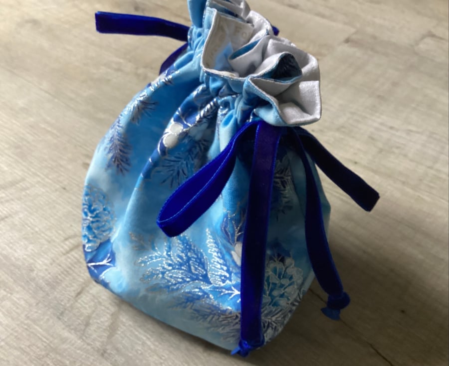 Christmas gift bag, drawstring bag, make up bag