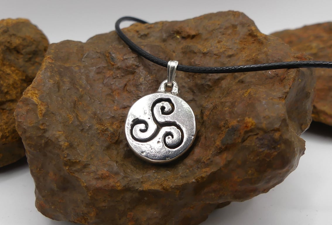 Small Round Recycled Fine Silver 999 with Triskele in Centre Pendant Necklace.