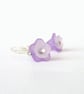 Purple and white flower earrings - Image 3