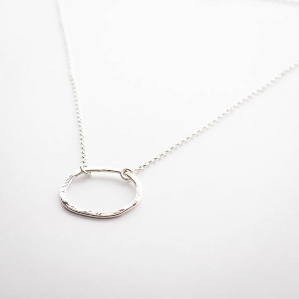 Shiny Urban Ocean Eco Silver Necklace