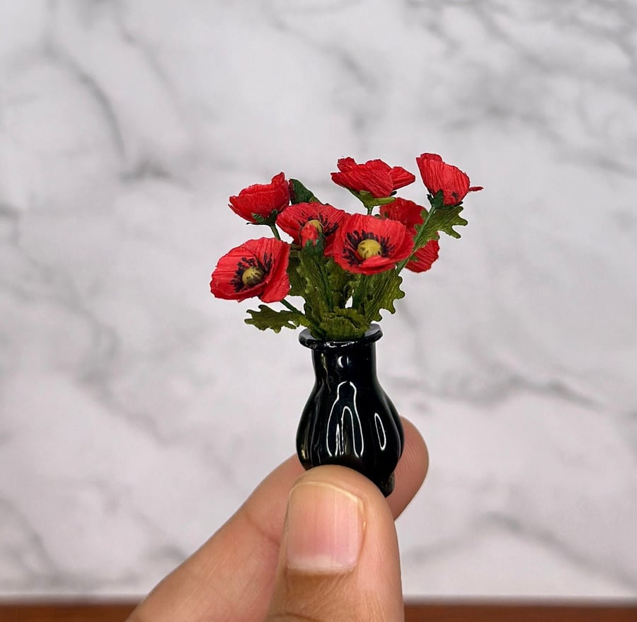 Miniature Poppy Flowers - Handmade, 1:12 Scale,1:12 Dollhouse Floral Decor