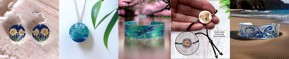 DeCumi Designs