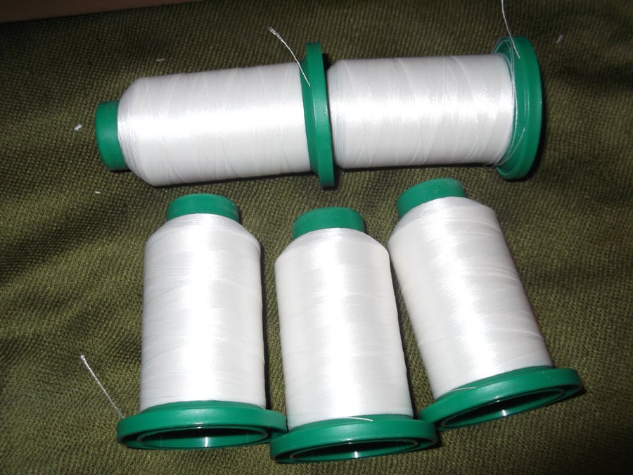 Isacord Sewing Thread x 5  Cops 1,000 metres each