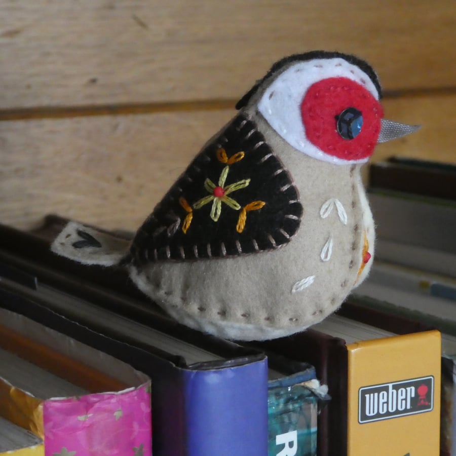 Goldfinch - decorative felt bird