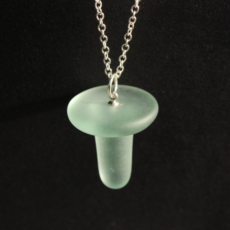 Bottle stopper beach glass pendant