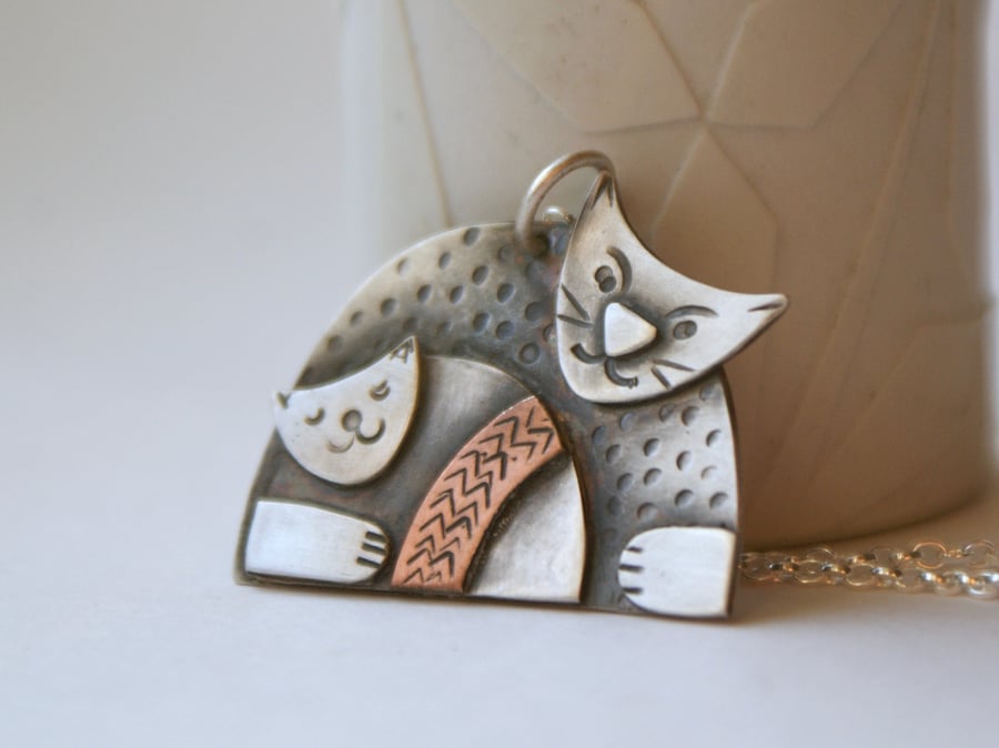 Mama cat folk pendant