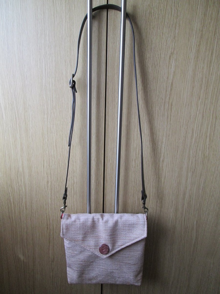 Small Cross Body Bag with Leather Strap in Pinky Beige Chenille