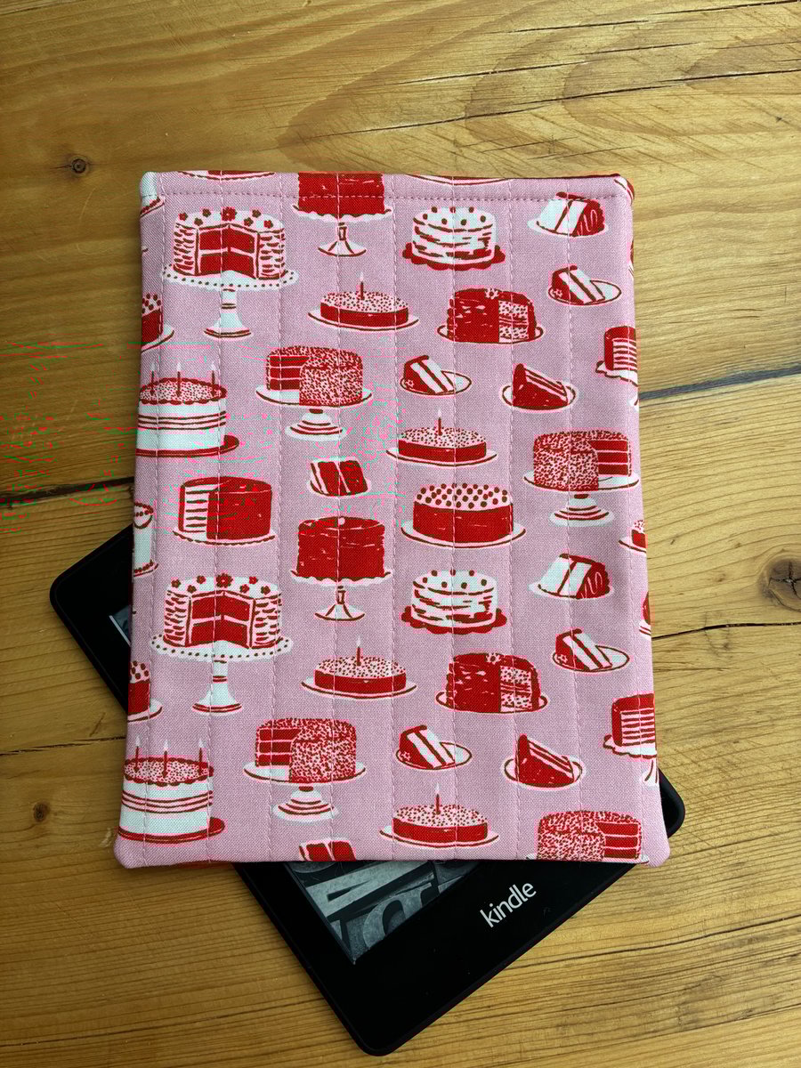 Cakes With Candles Print Quilted Fabric Sleeve For 6 Inch Kindle Paperwhite 