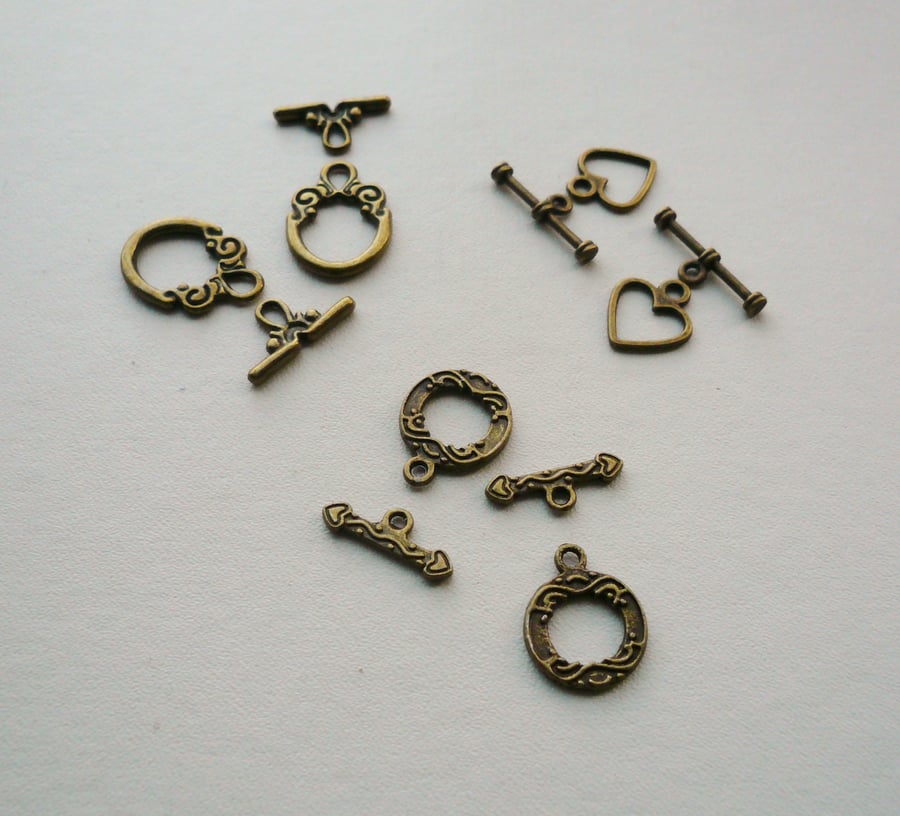 6 Sets of Mixed Antique Bronze Toggle Clasps