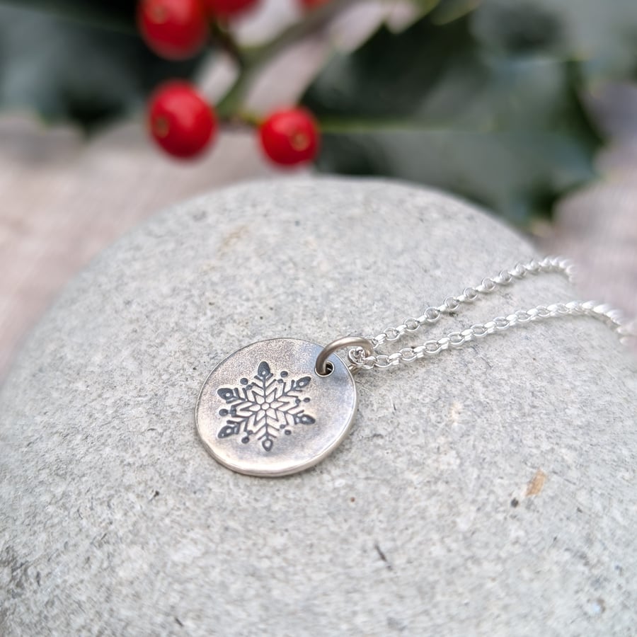 Sterling Silver Snowflake Disc Necklace