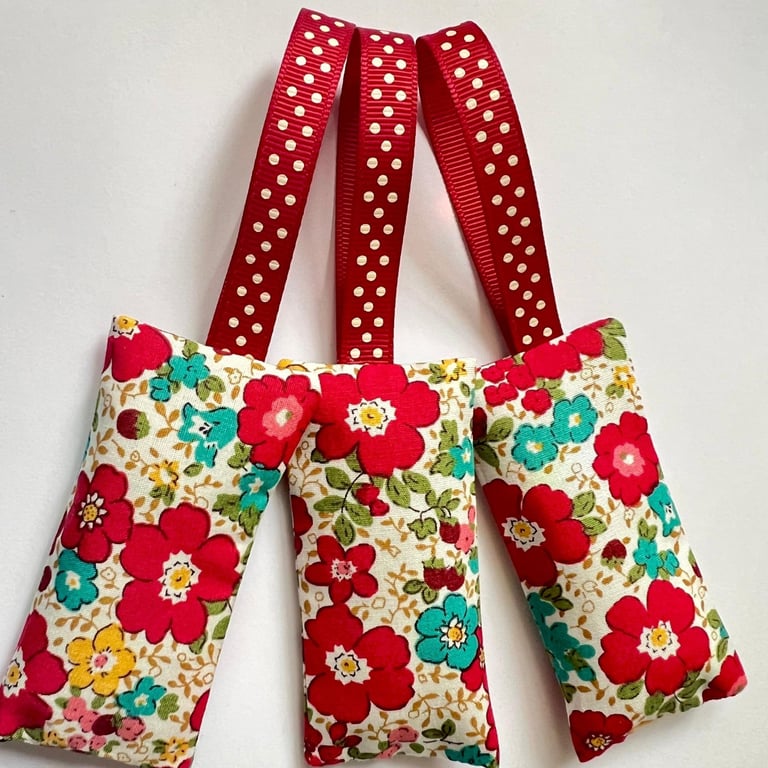 Lavender bags, Red Floral - Spanish Summer