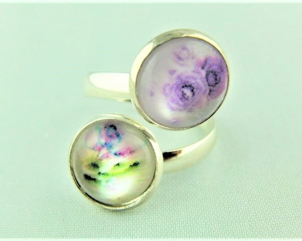 Adjustable Ladies Ring with 2 Lilac Flower Cabochons